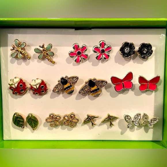 Avon Jewelry - Avon Earring Box Set (10 Pairs)